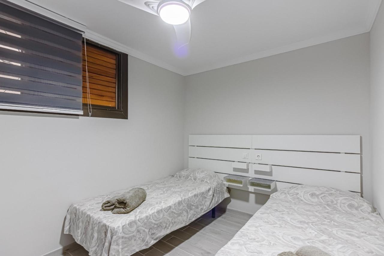 Parque Santiago 1 The First Line Apartment Playa de las Americas  Luaran gambar